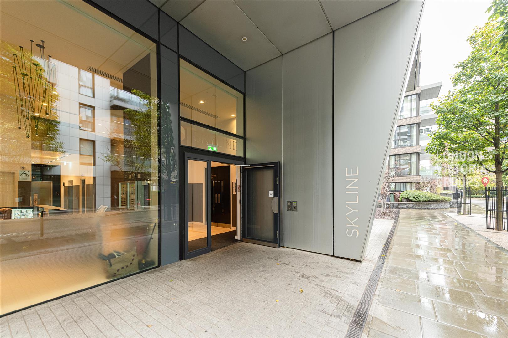 Skyline Apartments, Devan Grove, London